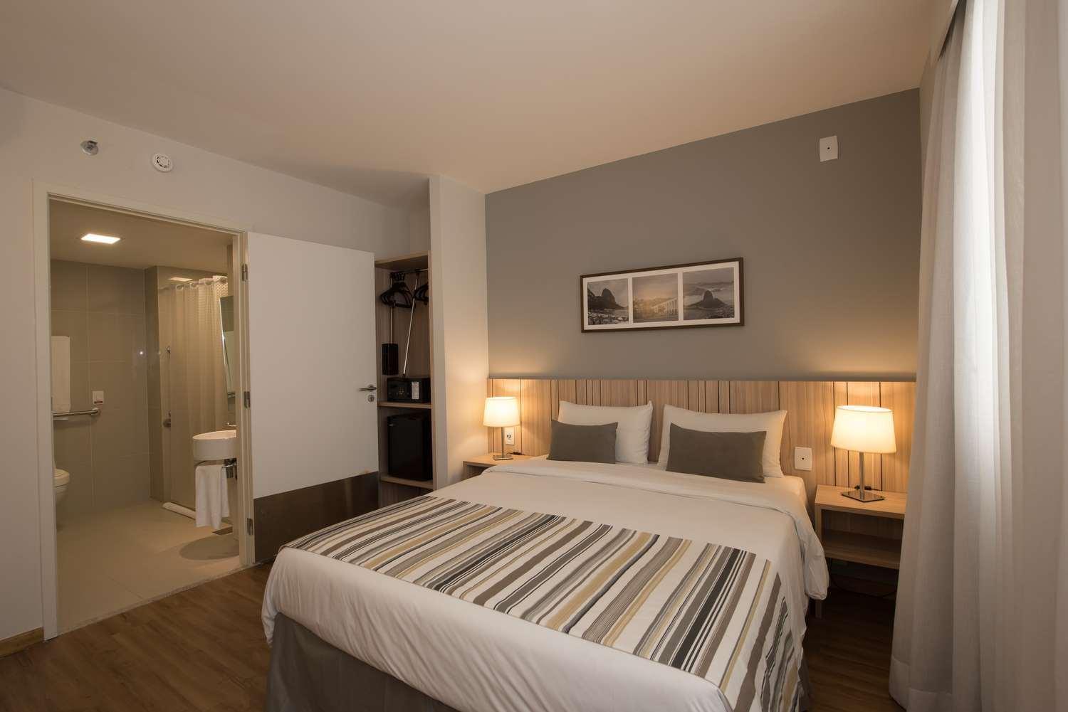 Days Inn By Wyndham Rio De Janeiro Lapa מראה חיצוני תמונה